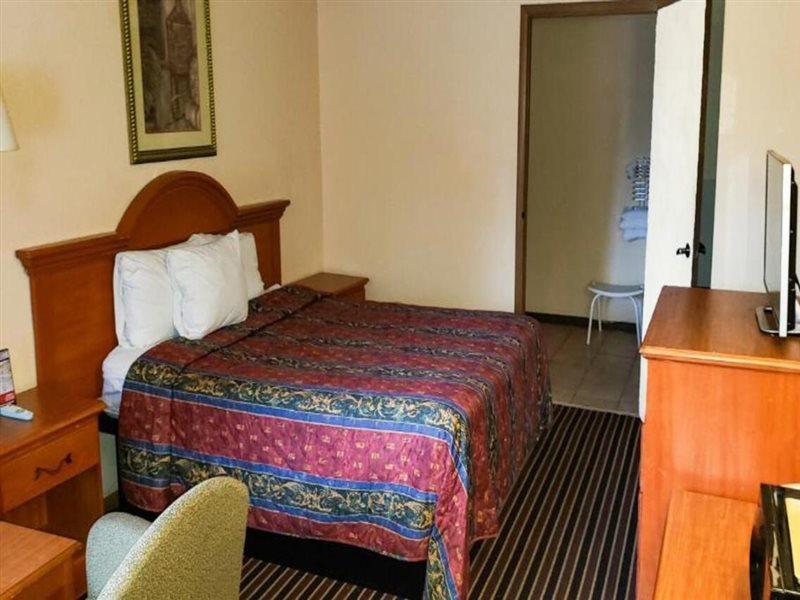 Knights Inn Greenville Bagian luar foto